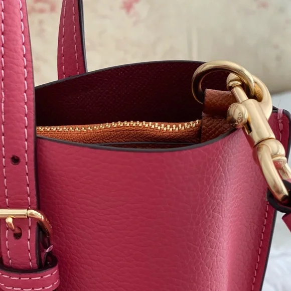 🆕 COACH | Pink Strawberry Haze Mollie Tote 25 Crossbody Shoulder Bag Purse - Picture 12 of 16